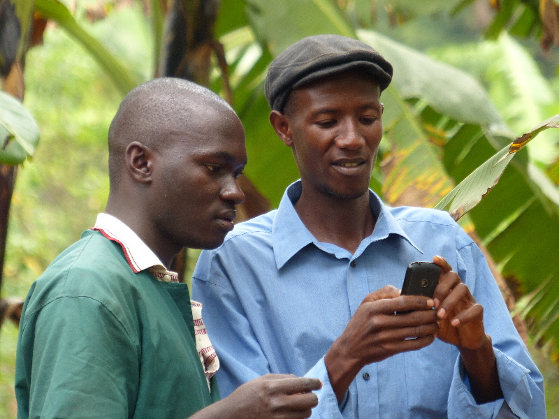 Pascal showing Akaya CKW search information on his phone