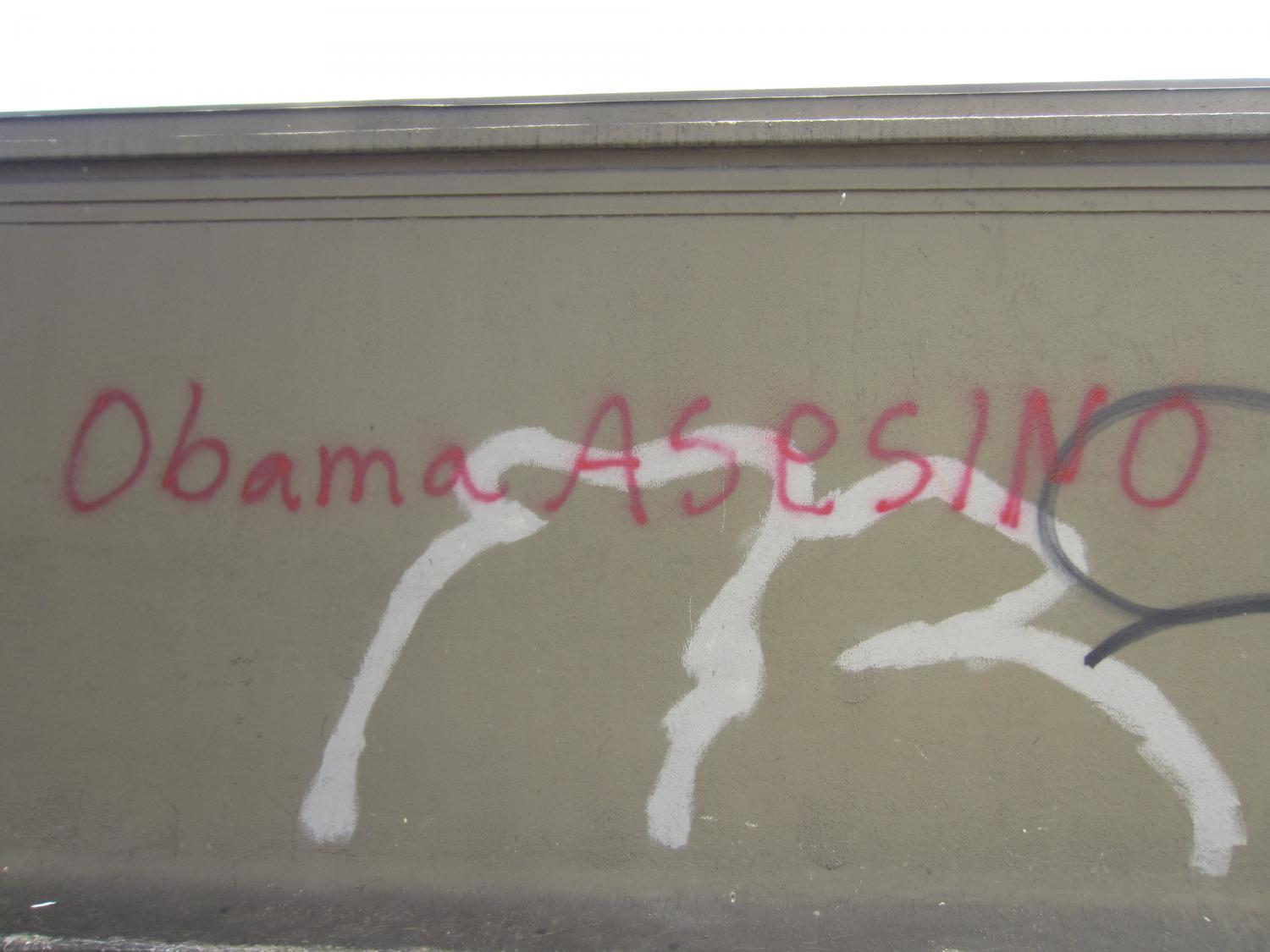 "Obama murderer"
