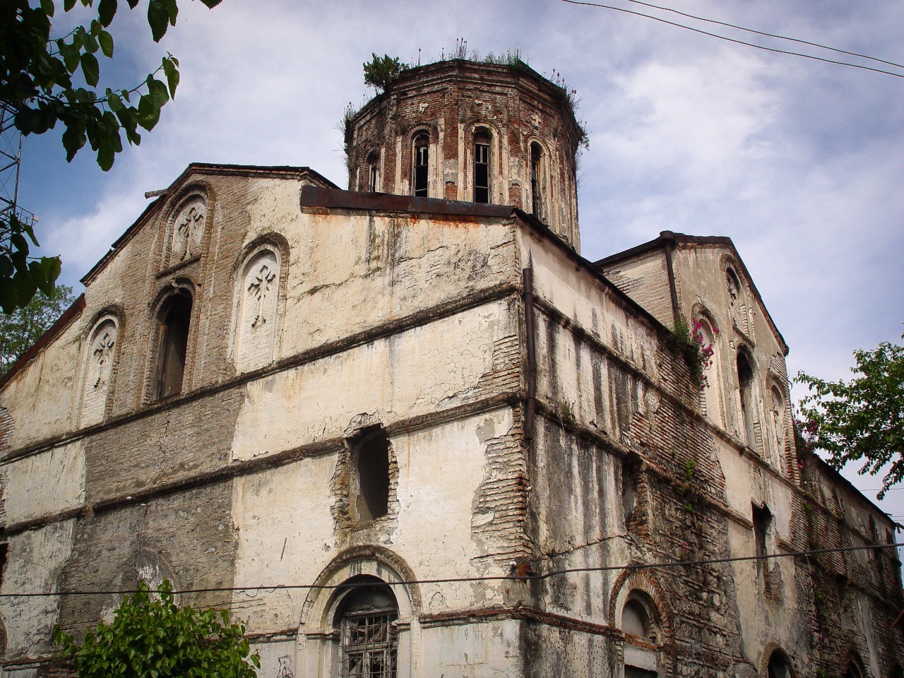 An abandoned 5th century Albanian church in Zaqatala. You literally have to walk through someone's backyard to find it.
