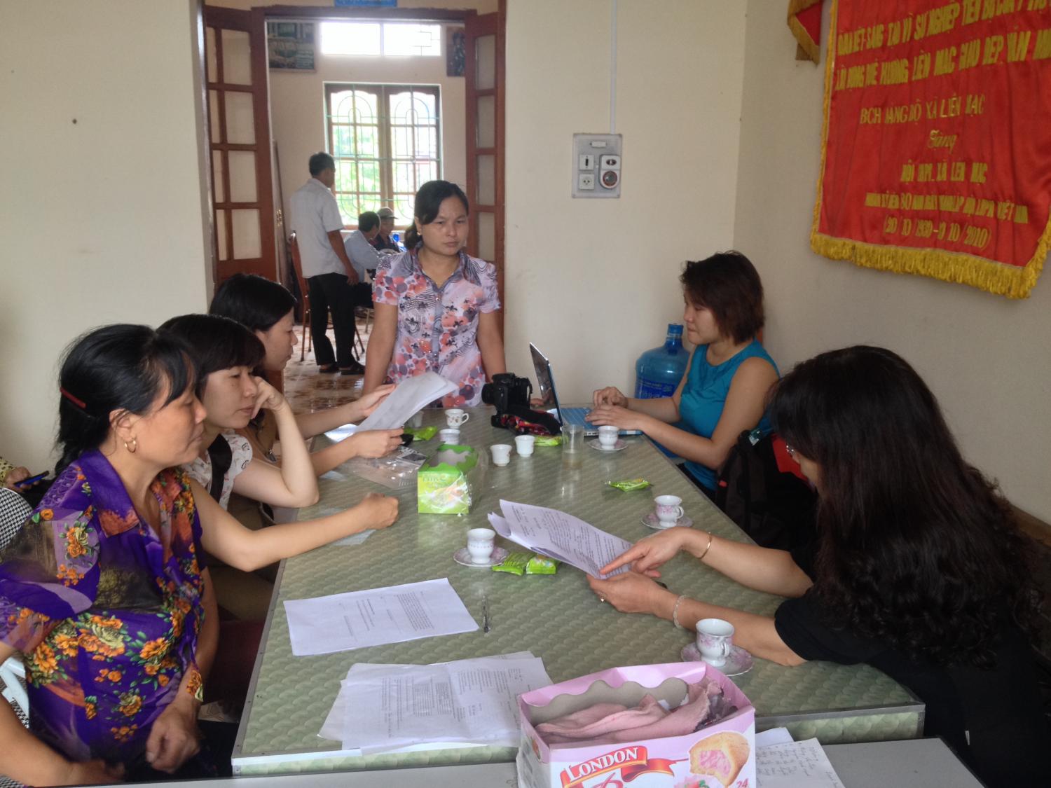 Meeting with the HDWU before heading out to visit borrowers