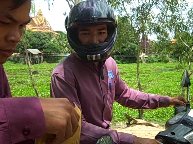 CO to the rescue (trimmed) 00m 03s moto AMK Credit Officer