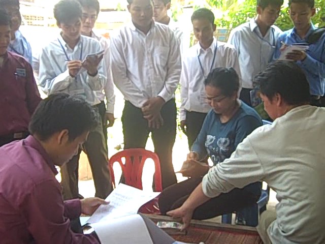 kiva disbursement 04m 09s CO's in training observing a loan disbursement
