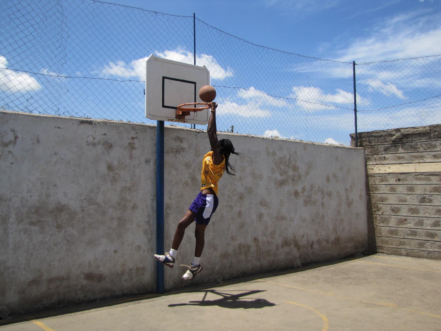 Power Dunk in the Slums!