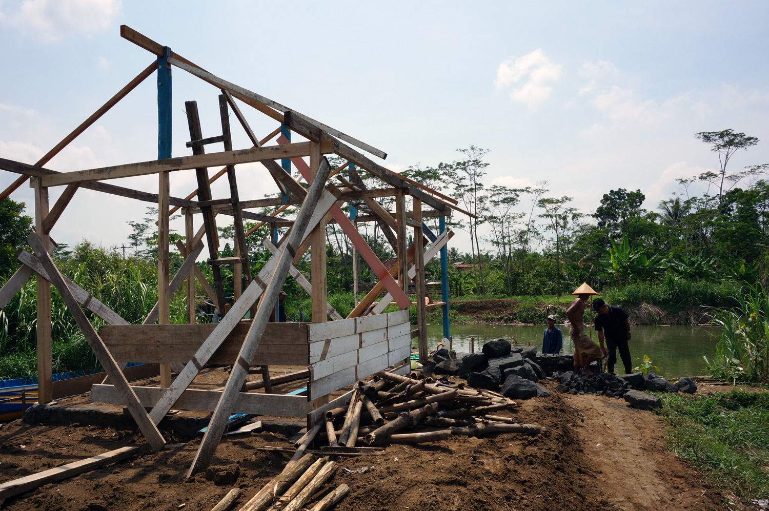 First site visit. Photo credit: Yungkit