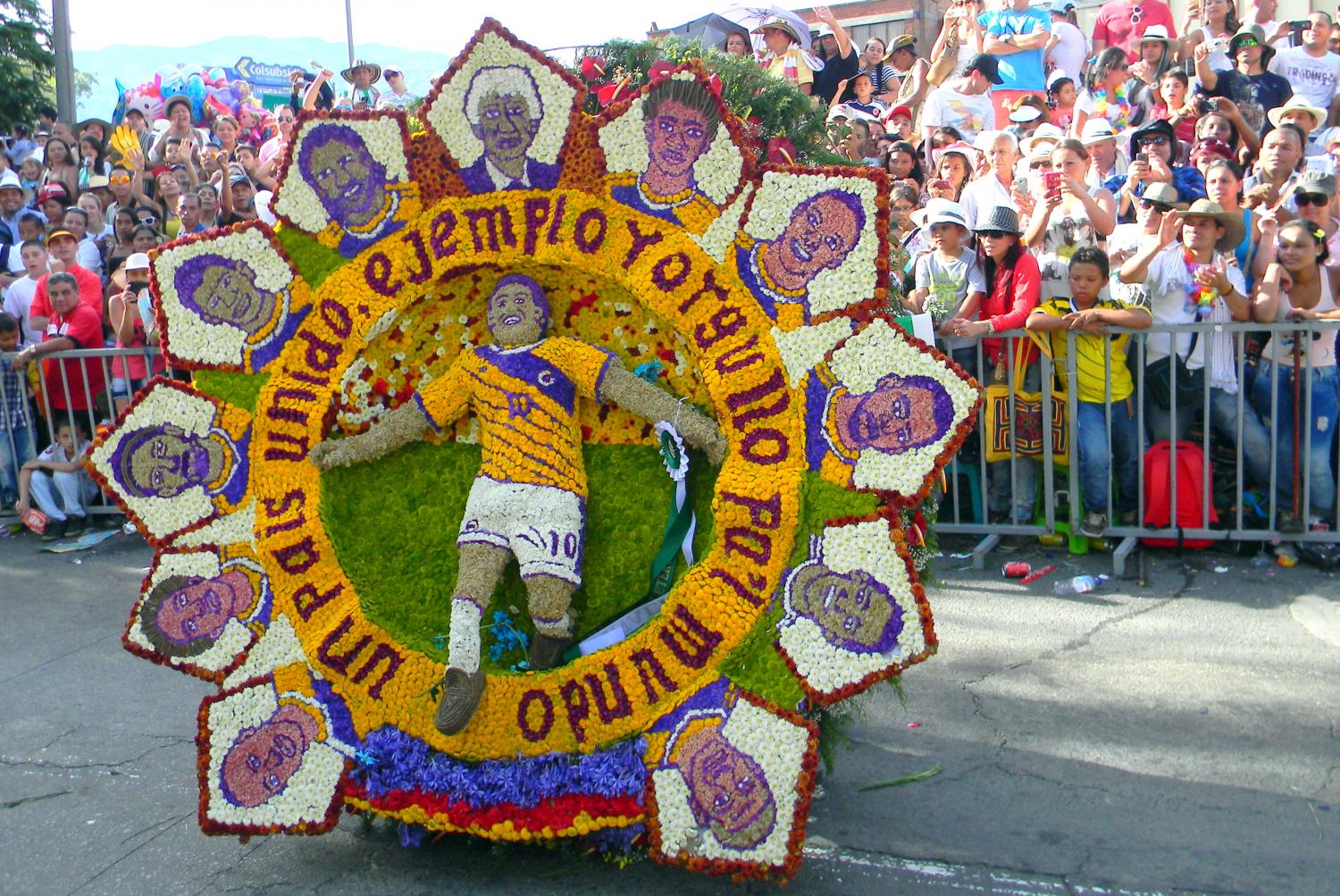 The relative success of the Colombian footbal team at this years World Cup was a popular theme commemorated on many silletas