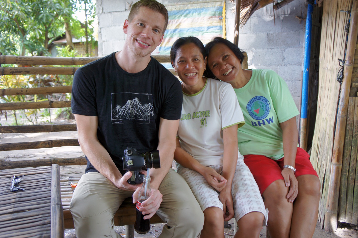 Me, Juanita and her cousin. . Photo credit: Yungkit