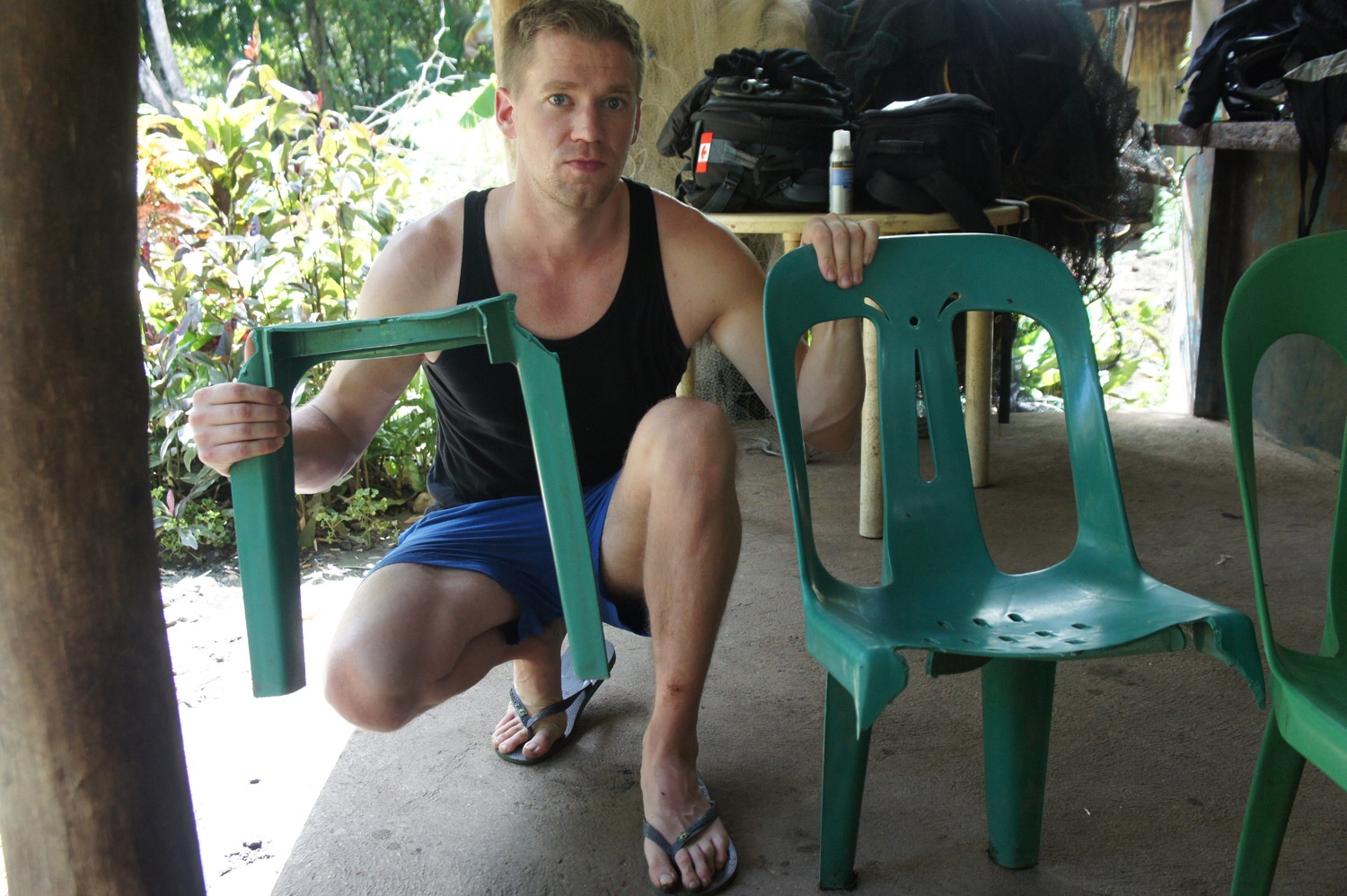 I've been eating way too much. Broke the chair. Photo credit: Yungkit