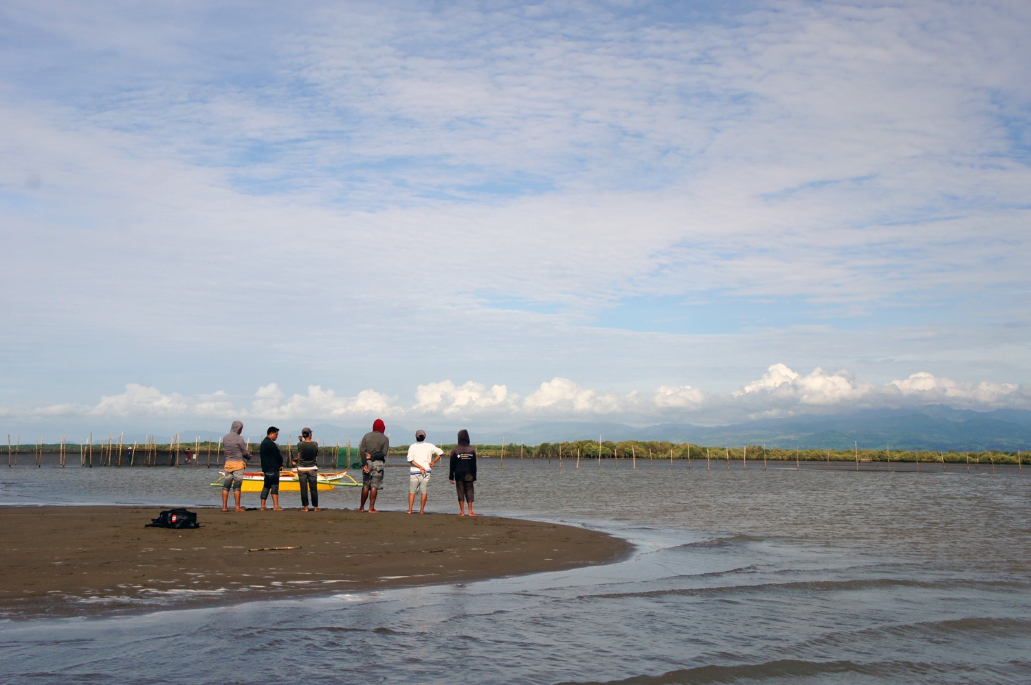 The great crew that went fishing with us. Photo credit: Yungkit