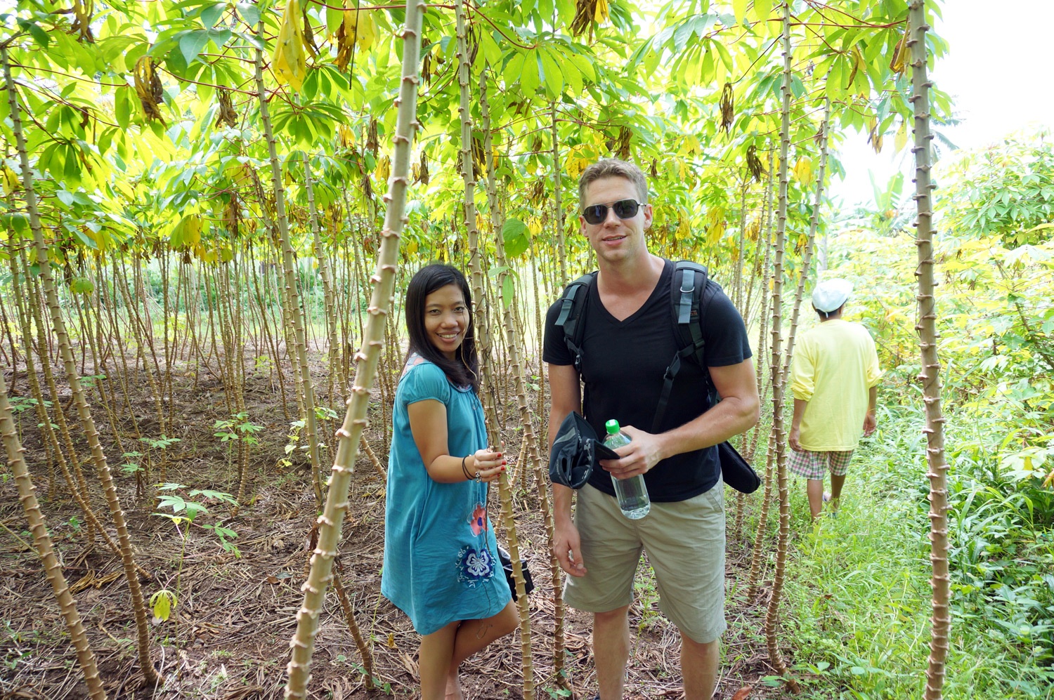 Michelle and I trekking the jungle. Photo credit: Yungkit