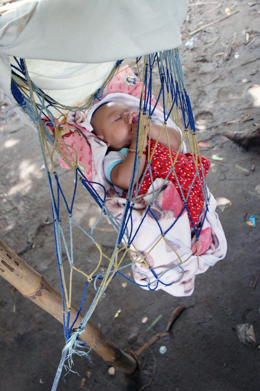 Little baby in home-made rocker. Photo credit: Yungkit