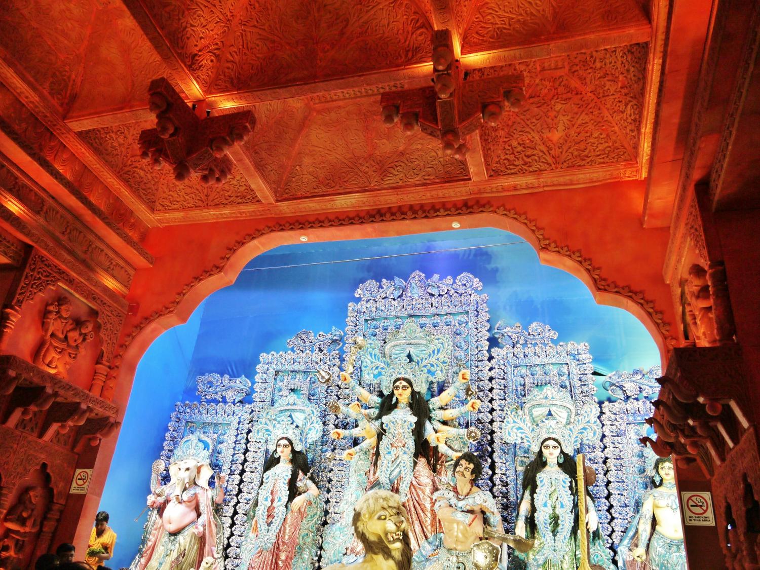 Even the ceilings are elaborately constructed