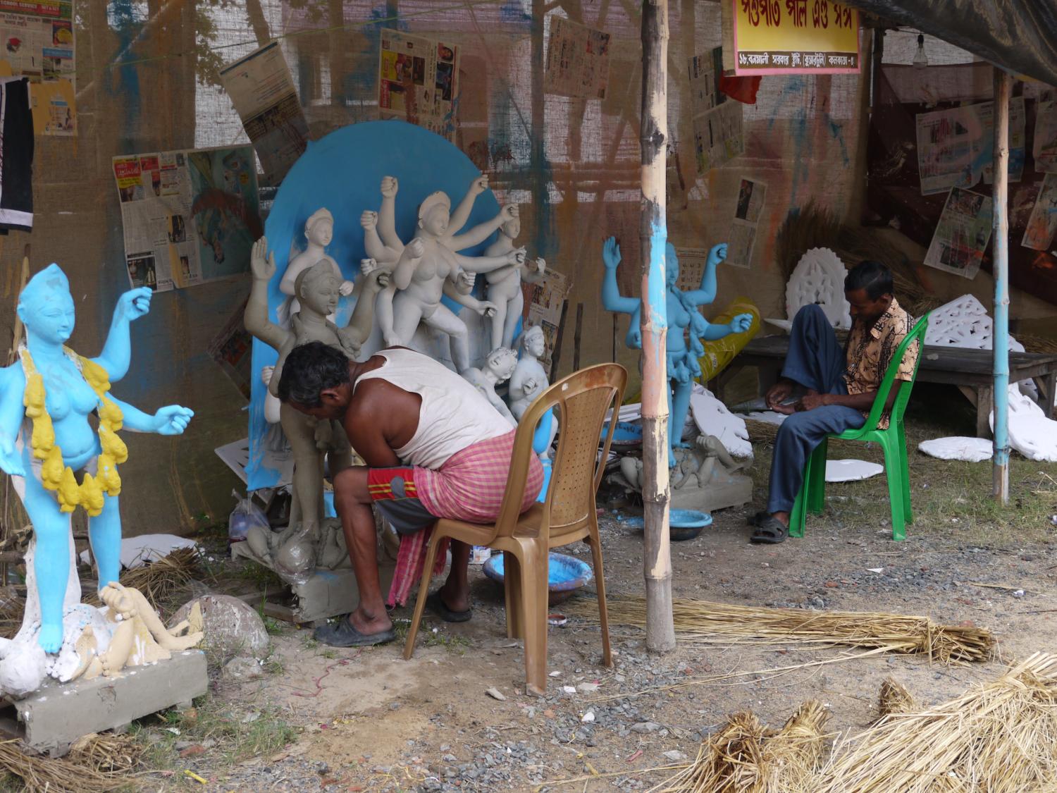 Making the idols out of clay