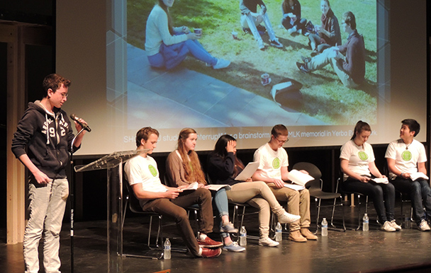 Students share their favorite parts of the Kiva U Summit with their class.