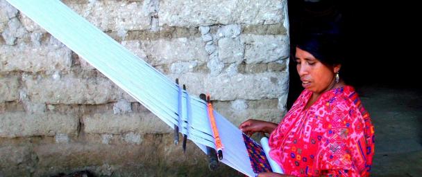 1 “in a very literal sense, the weaver becomes a part of the loom... if she is ‘strapped in,’ weaving can take place. If she is not, it cannot.” Chandler, Deborah, Senuk, Raymond E. Guatemalan Woven Wealth: Preserving a Rich Textile Tradition. Canada: Friesens Corporation, 2009. Print.